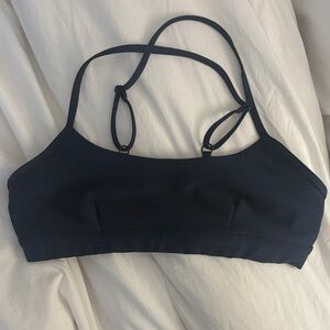 Alo Yoga Airlift Intrigue Bra - Navy